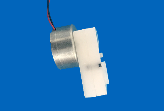 方形塑膠牙箱側面 方形塑膠牙箱側面